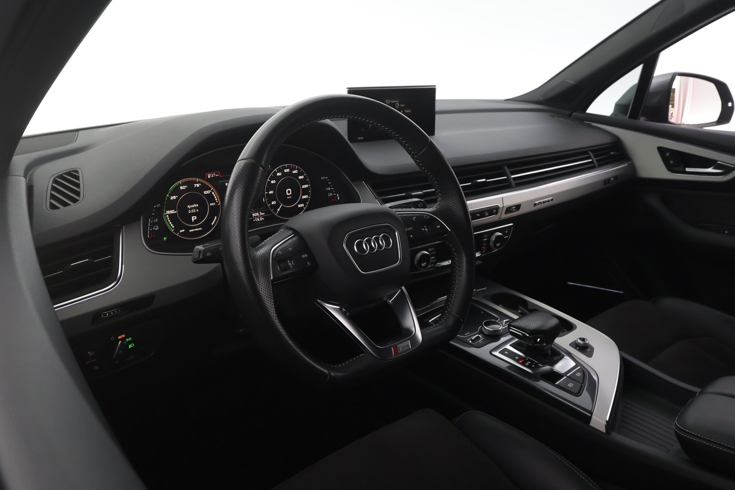 Audi Q7 vaihtoauto