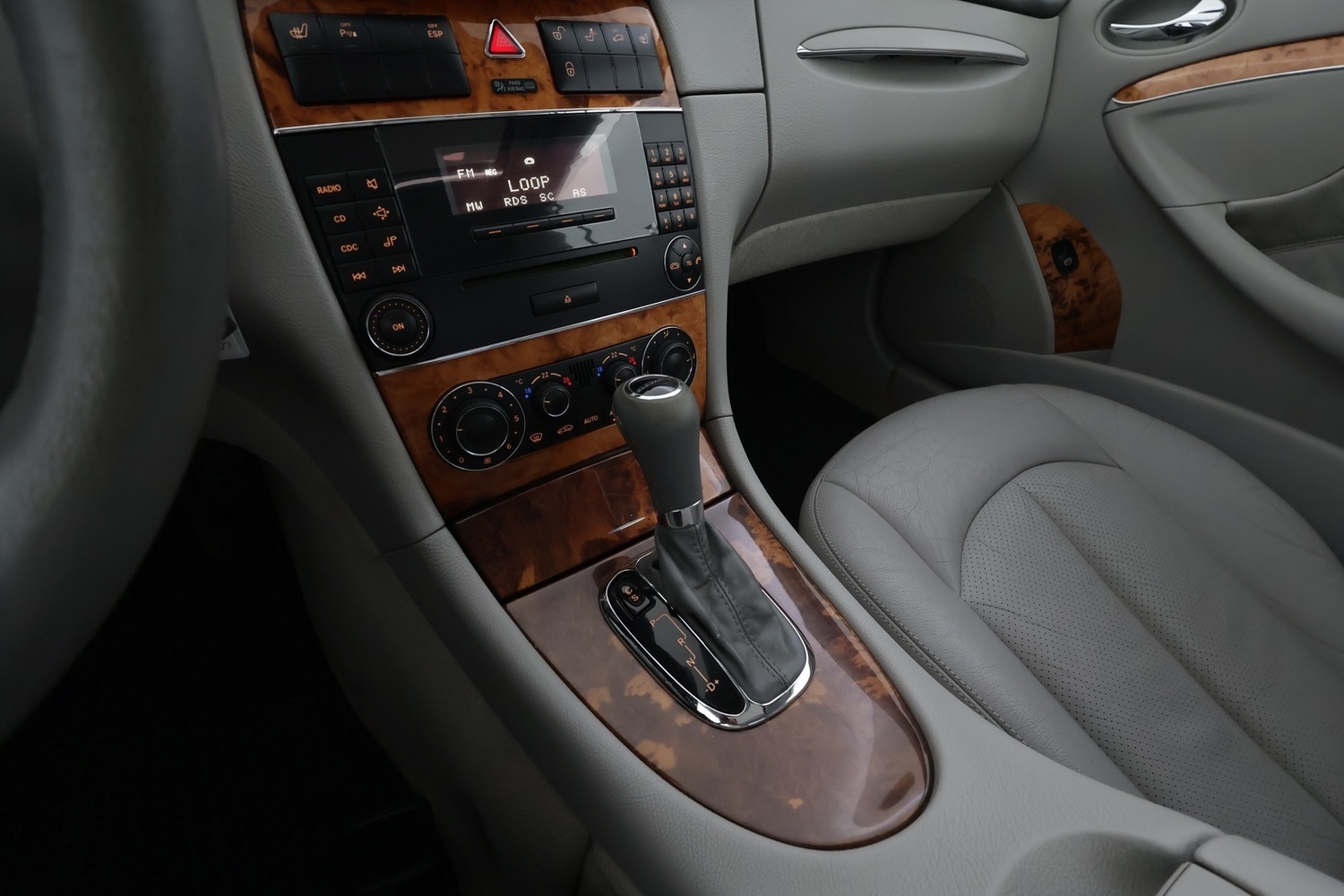 Mercedes-Benz CLK vaihtoauto