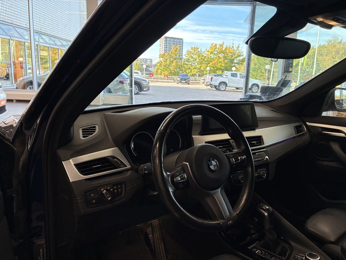 BMW X1 vaihtoauto