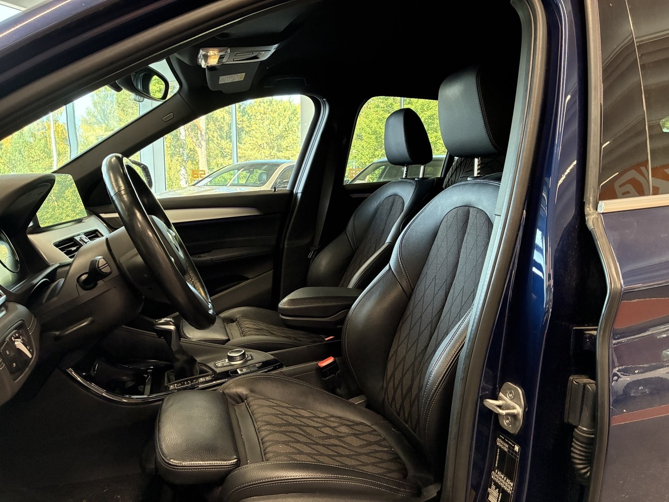 BMW X1 vaihtoauto