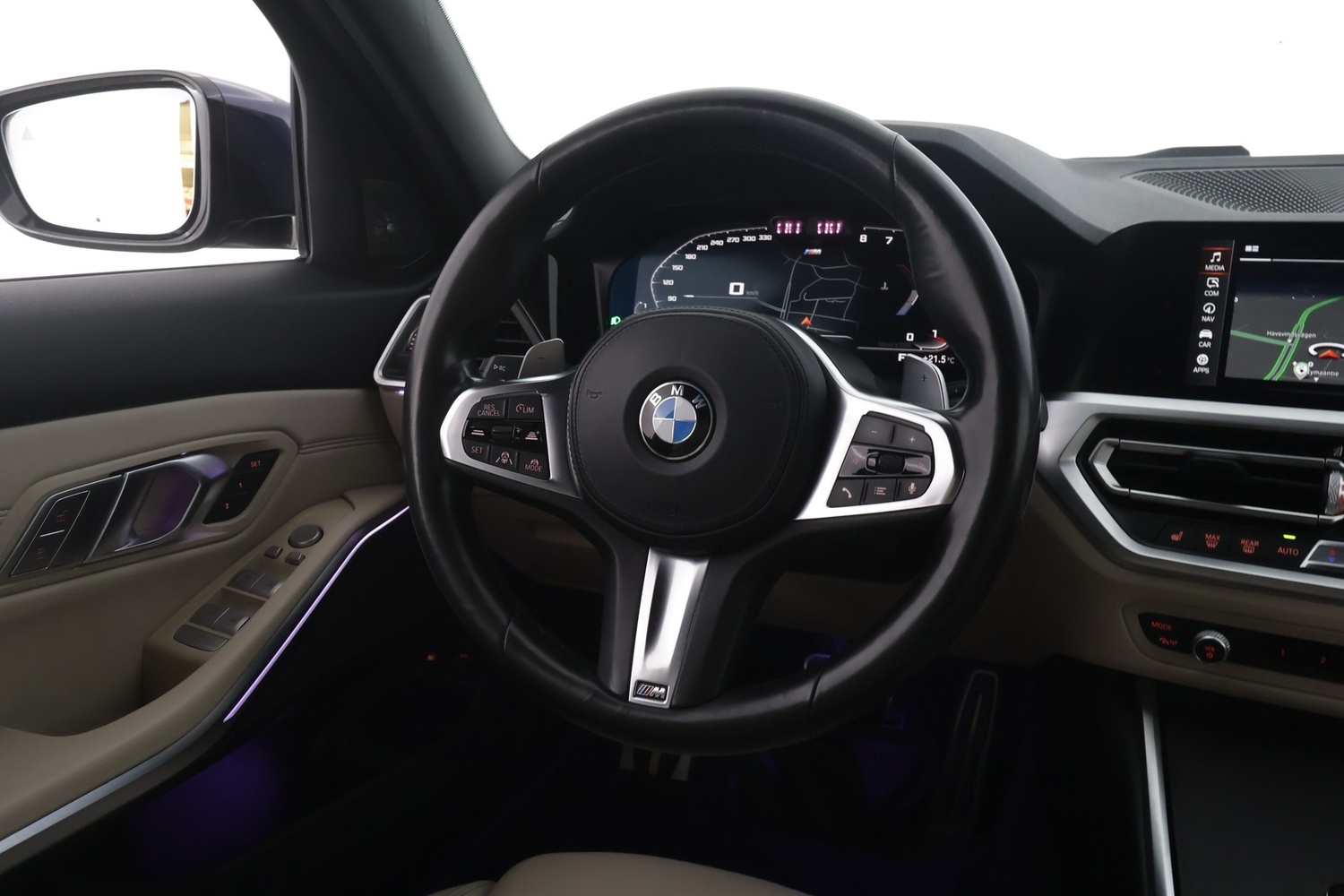 BMW 330 vaihtoauto