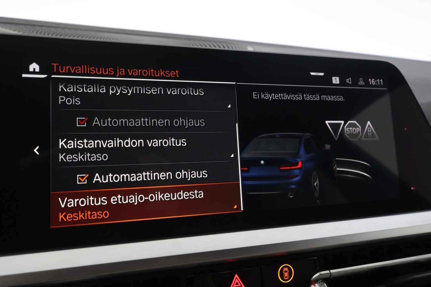 BMW 330 vaihtoauto