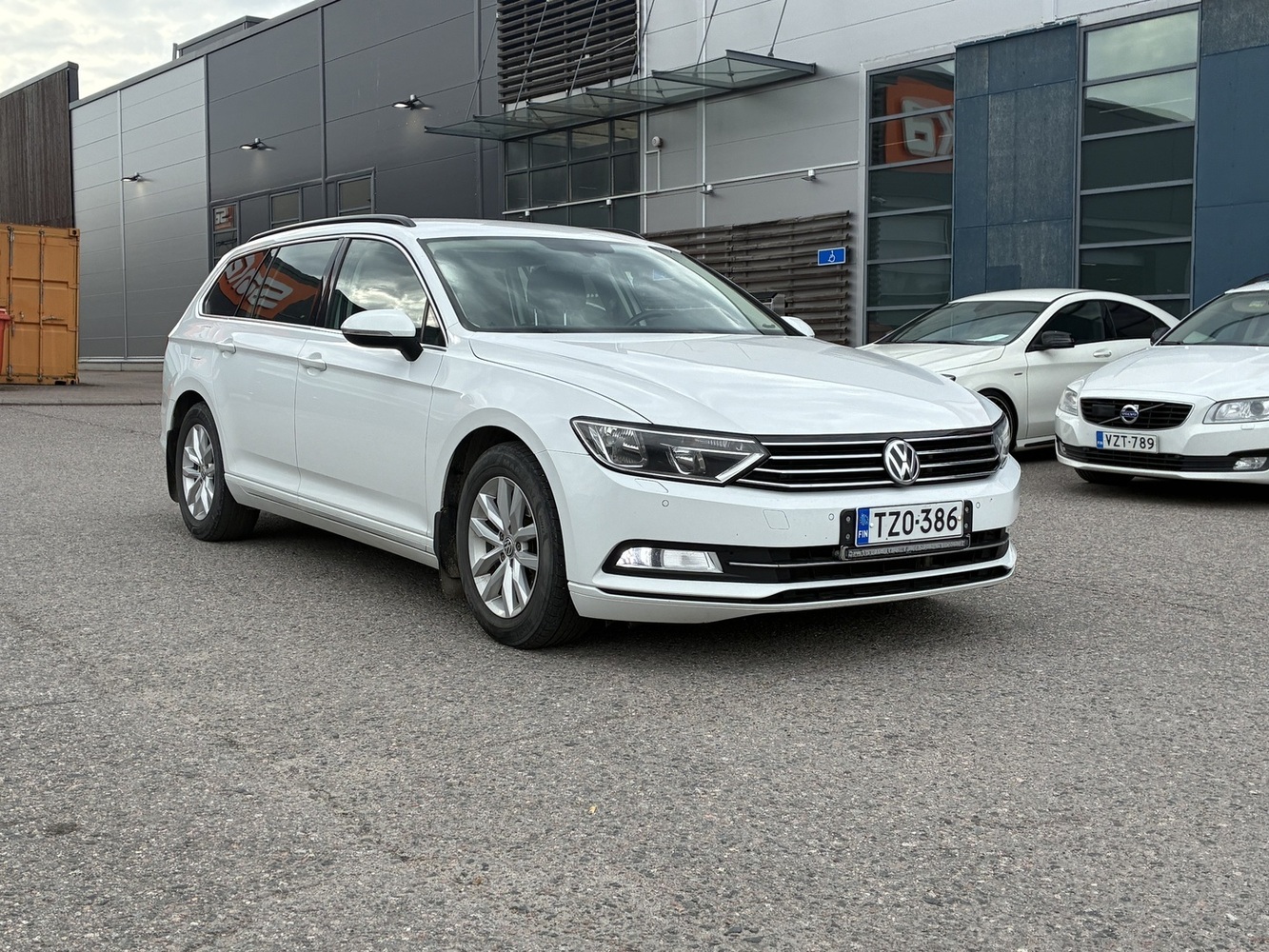 Volkswagen Passat vaihtoauto