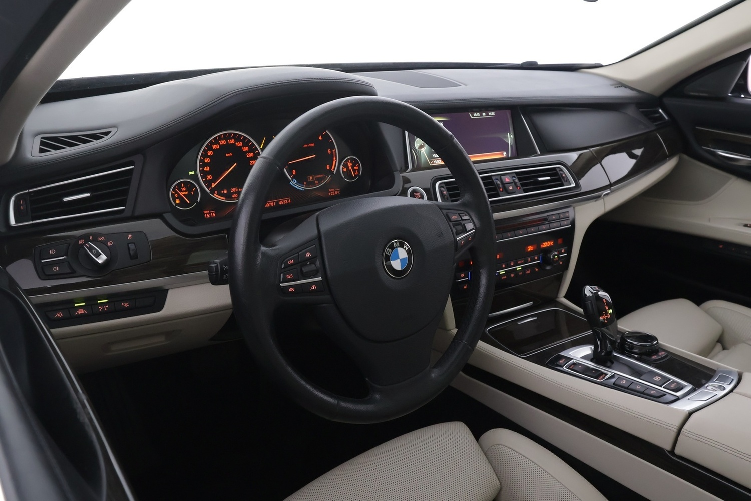 BMW 730 vaihtoauto