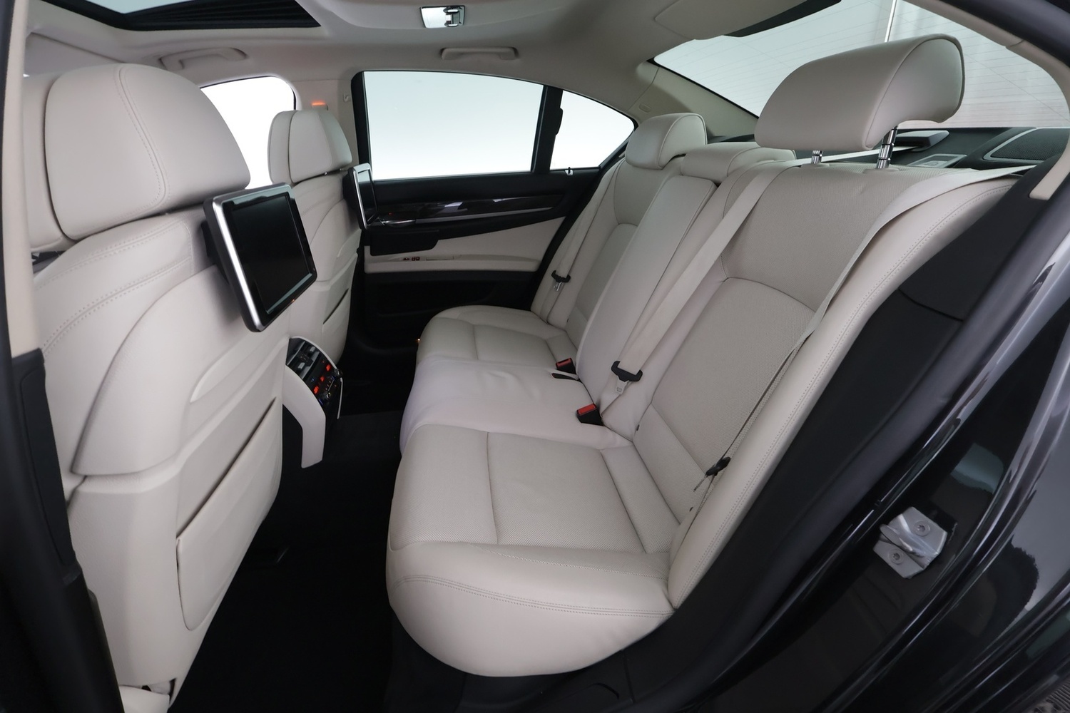 BMW 730 vaihtoauto
