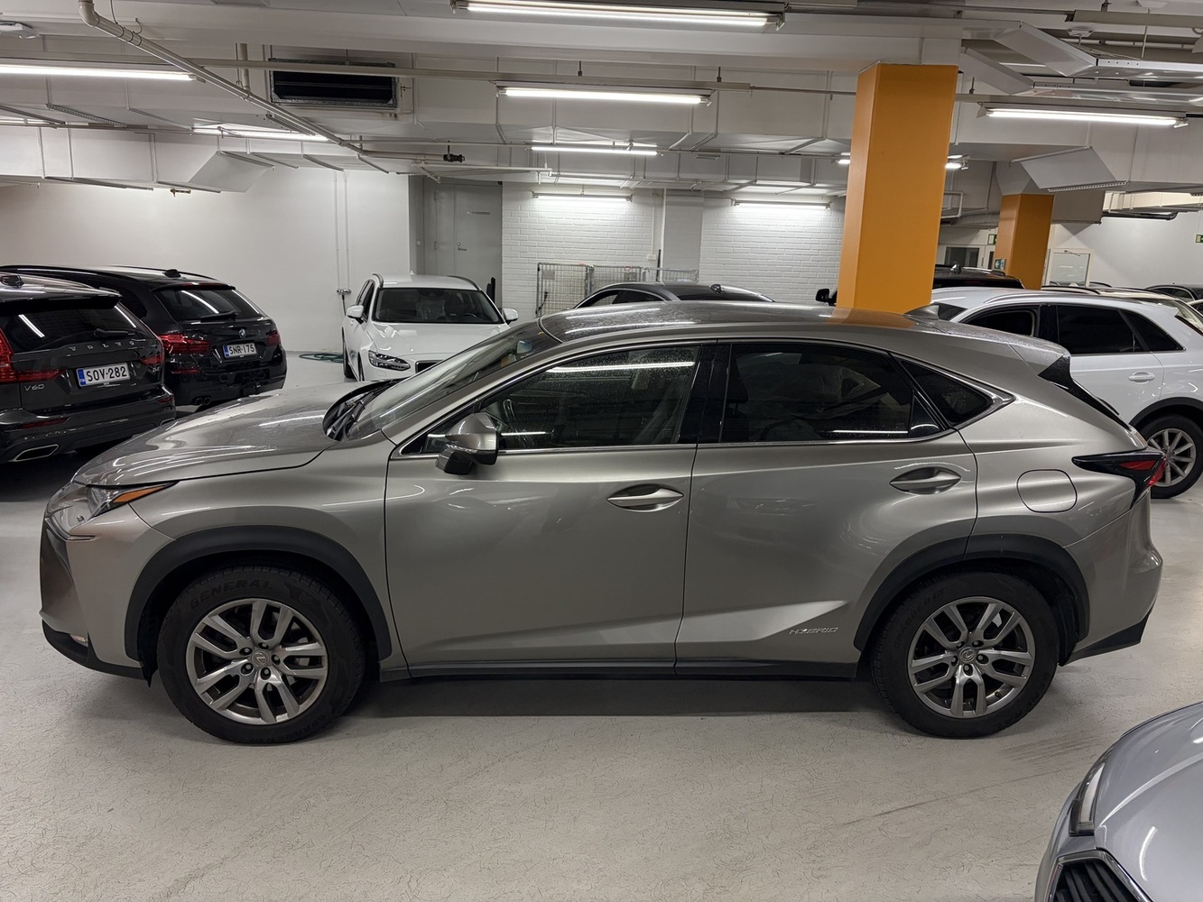 Lexus NX vaihtoauto