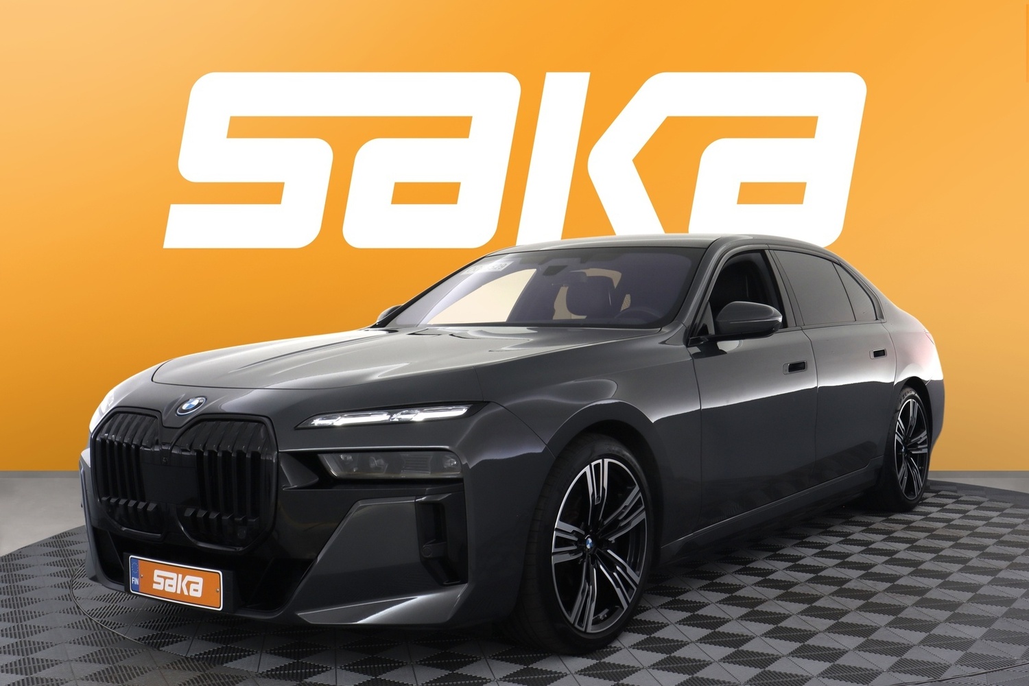 BMW i7 vaihtoauto