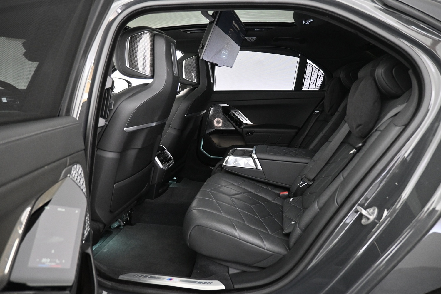 BMW i7 vaihtoauto