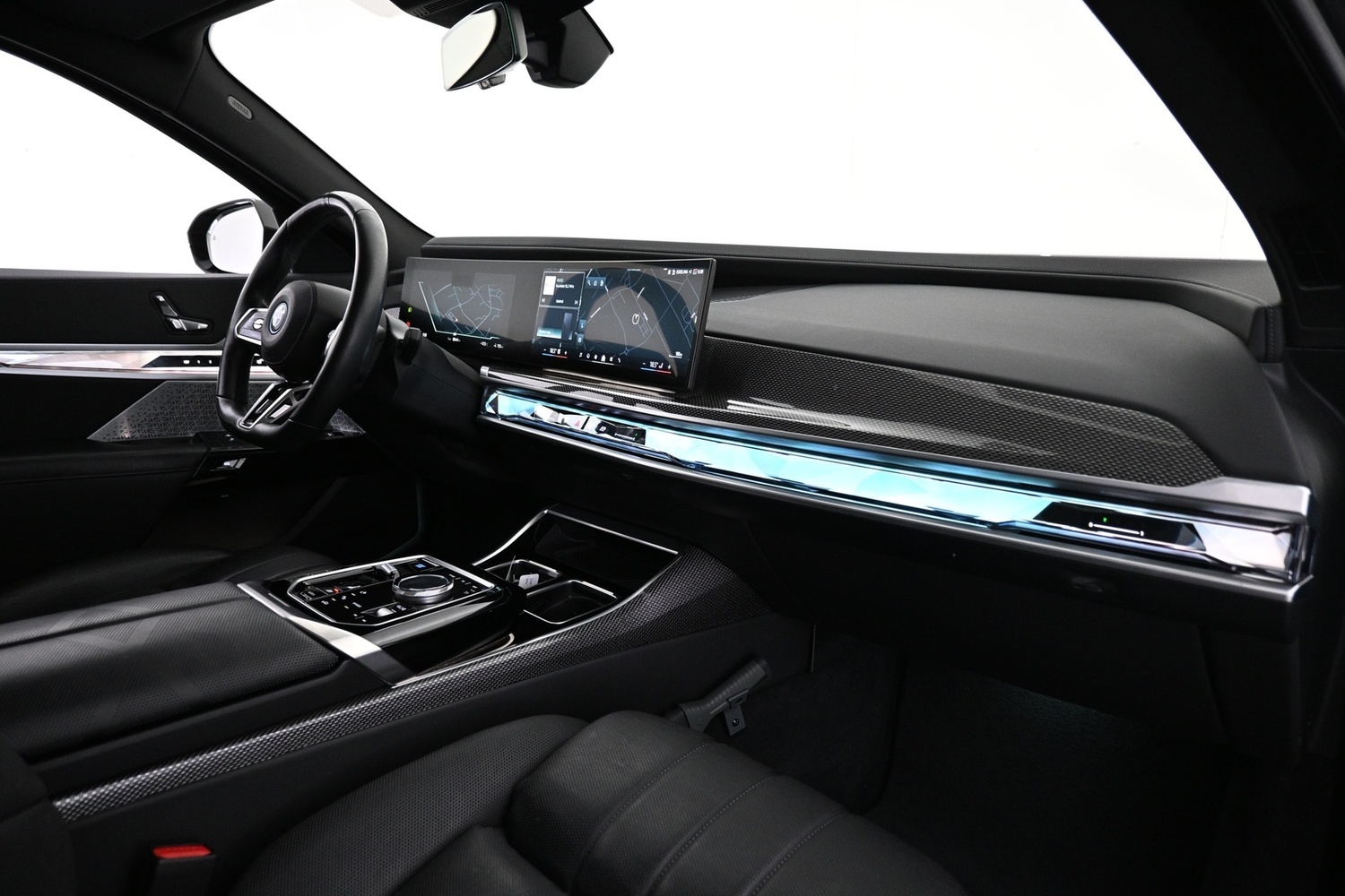 BMW i7 vaihtoauto