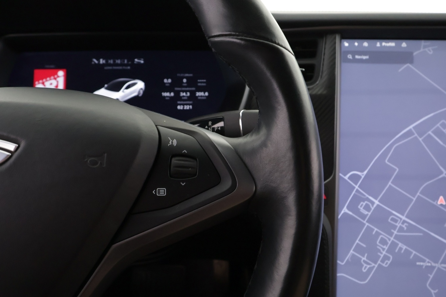 Tesla Model S vaihtoauto