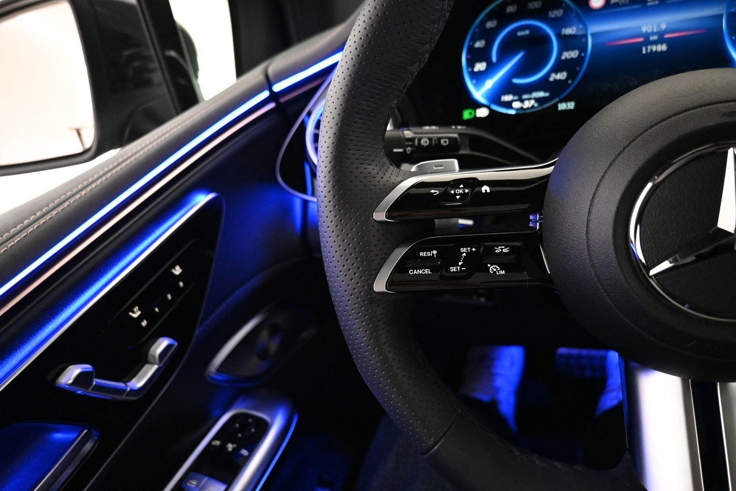 Mercedes-Benz EQE vaihtoauto