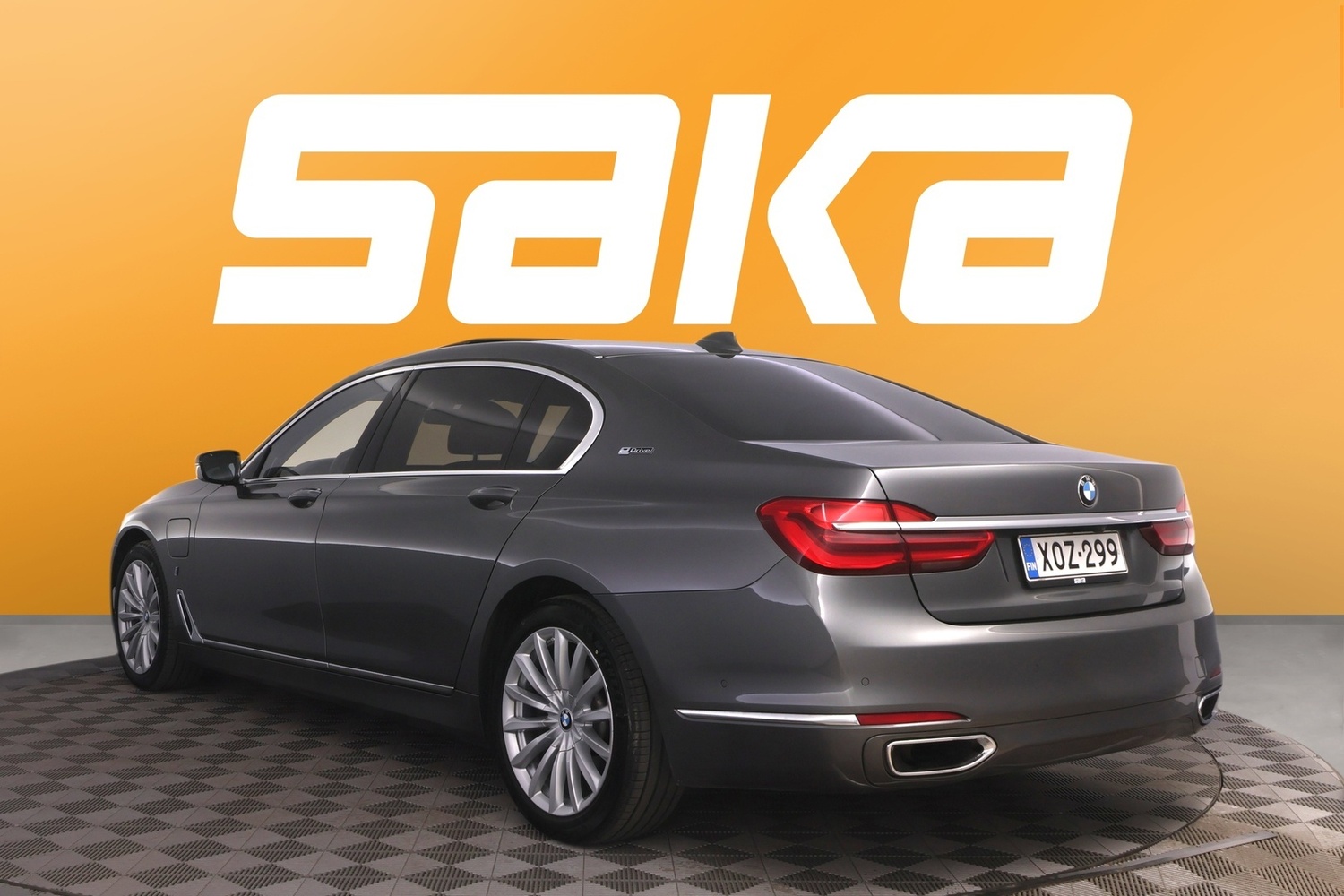 BMW 740 vaihtoauto