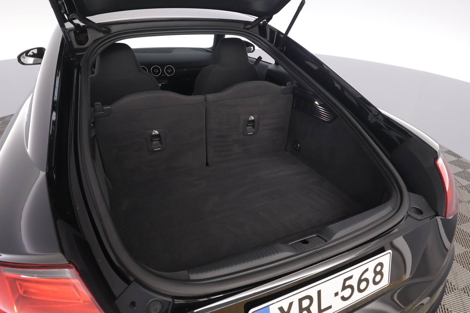 Audi TT vaihtoauto