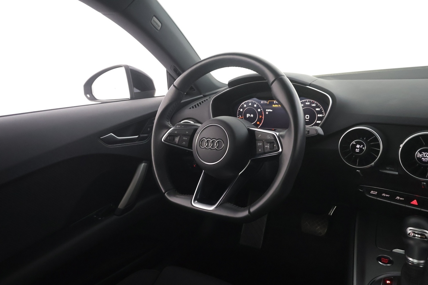 Audi TT vaihtoauto
