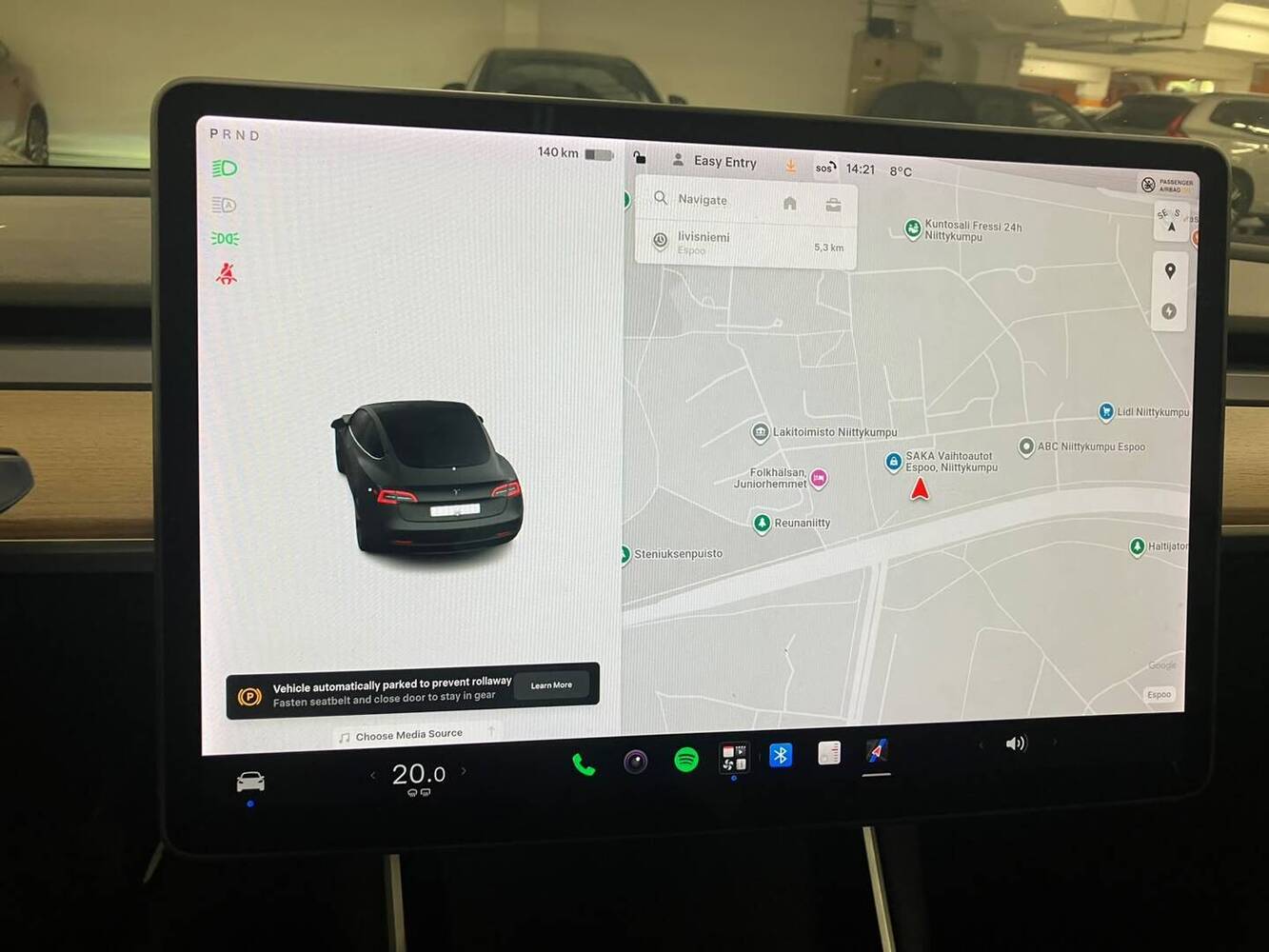 Tesla Model 3 vaihtoauto