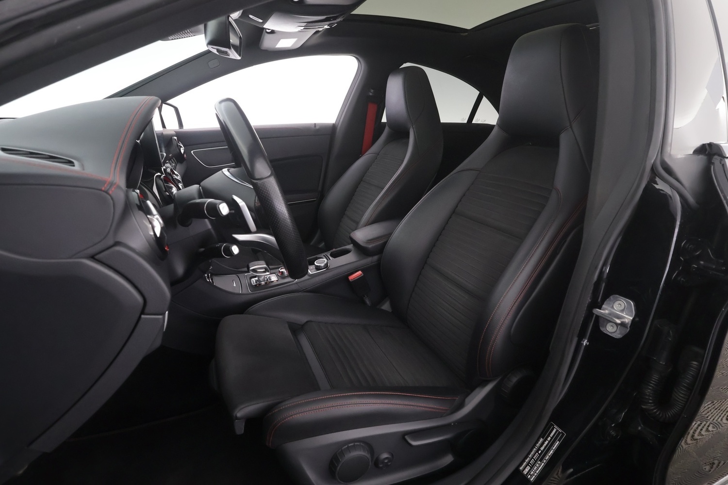 Mercedes-Benz CLA vaihtoauto