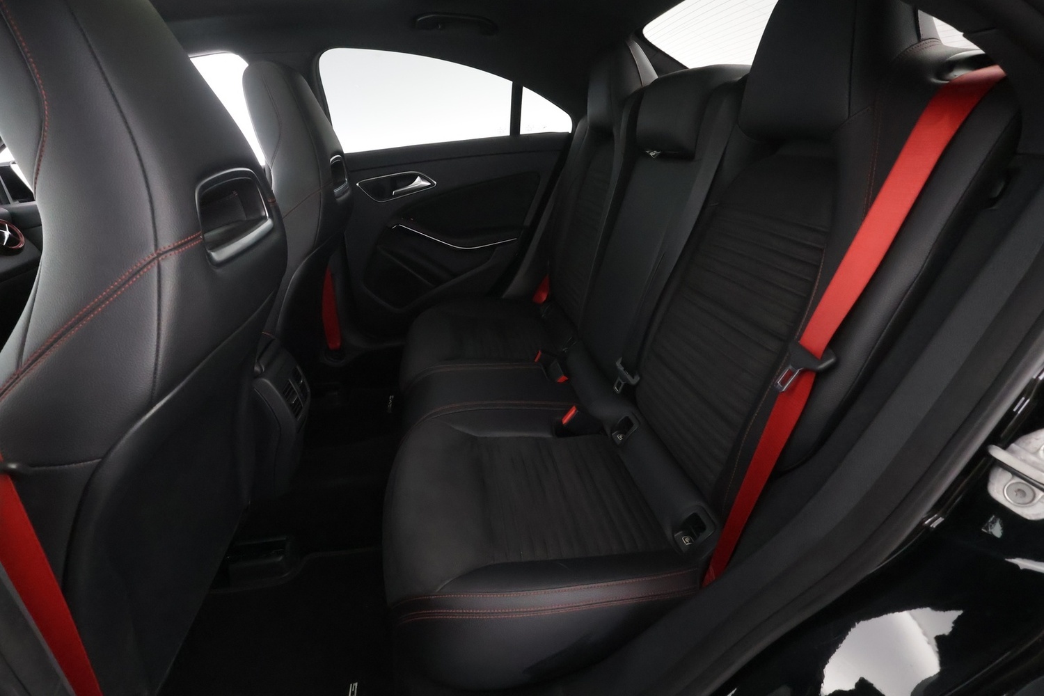 Mercedes-Benz CLA vaihtoauto