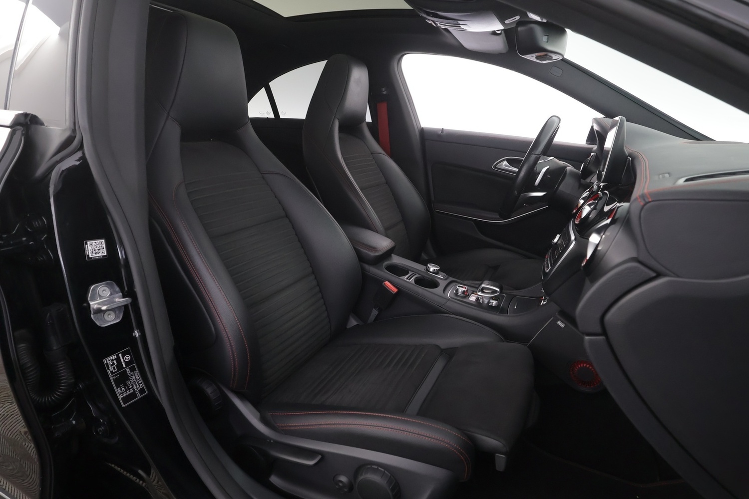 Mercedes-Benz CLA vaihtoauto