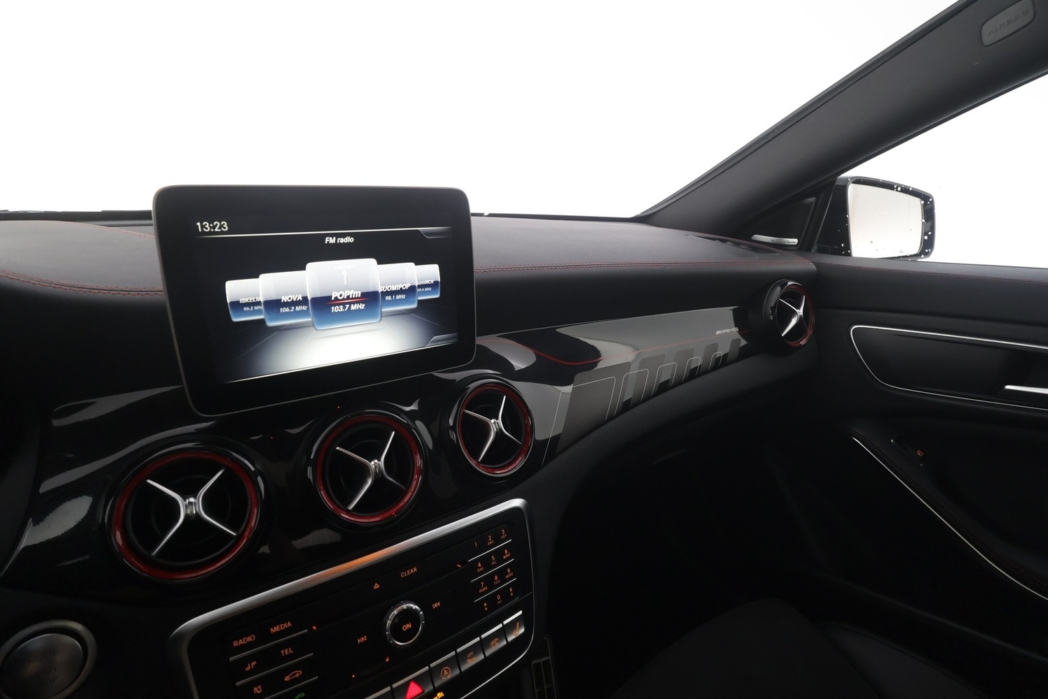 Mercedes-Benz CLA vaihtoauto