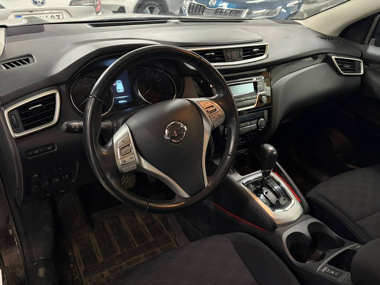 Nissan Qashqai vaihtoauto