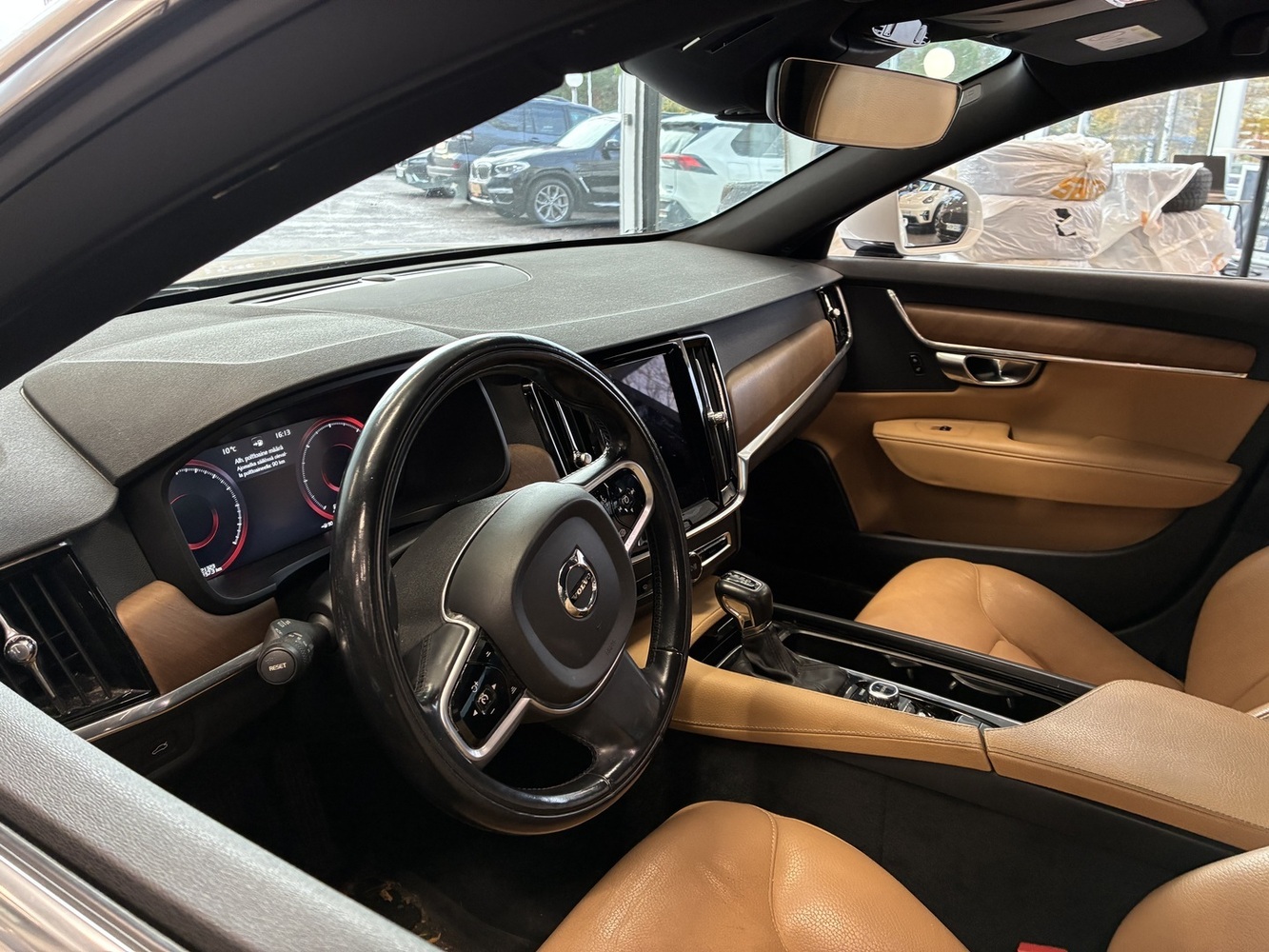 Volvo V90 vaihtoauto