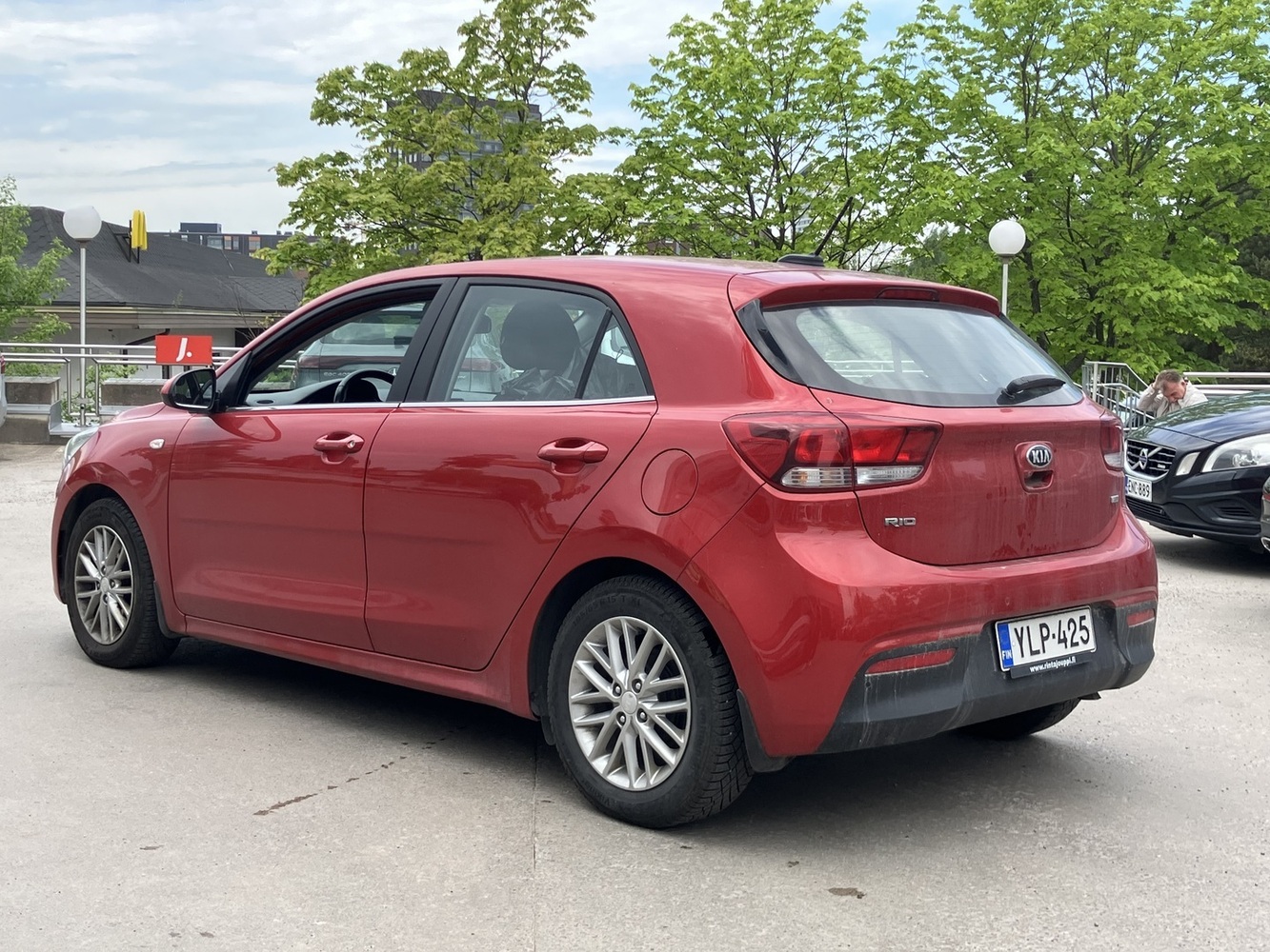 Kia Rio vaihtoauto