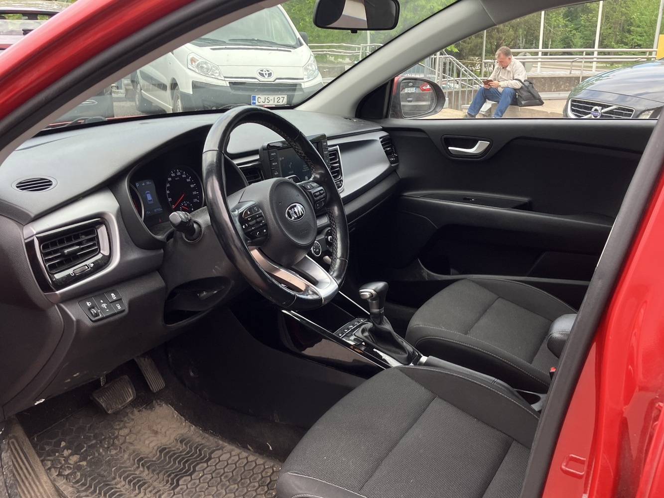 Kia Rio vaihtoauto