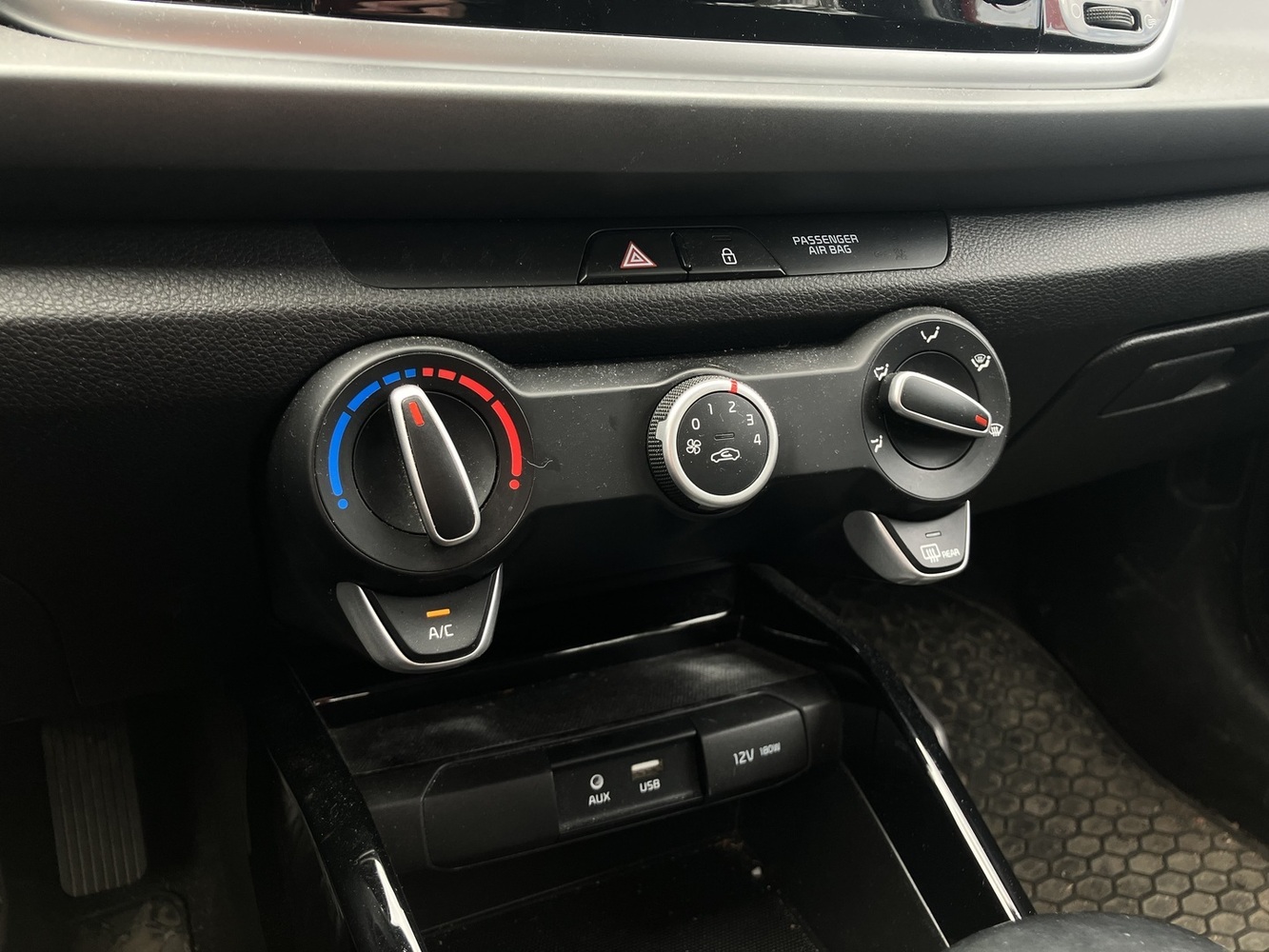 Kia Rio vaihtoauto
