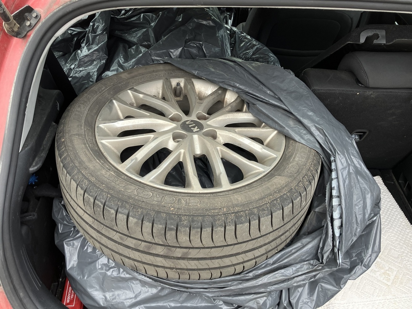 Kia Rio vaihtoauto