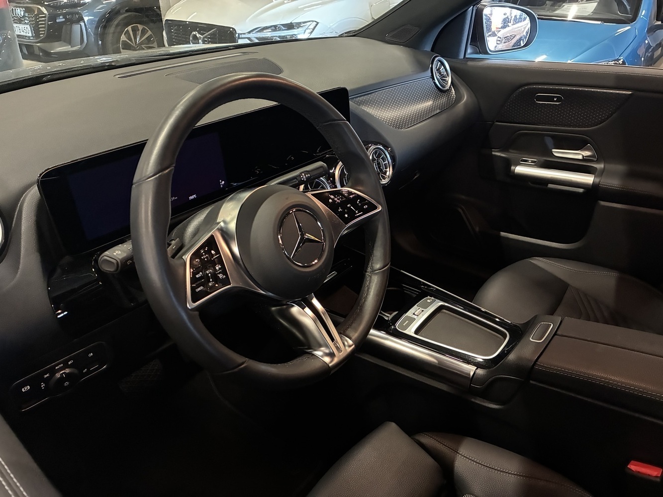 Mercedes-Benz EQA vaihtoauto