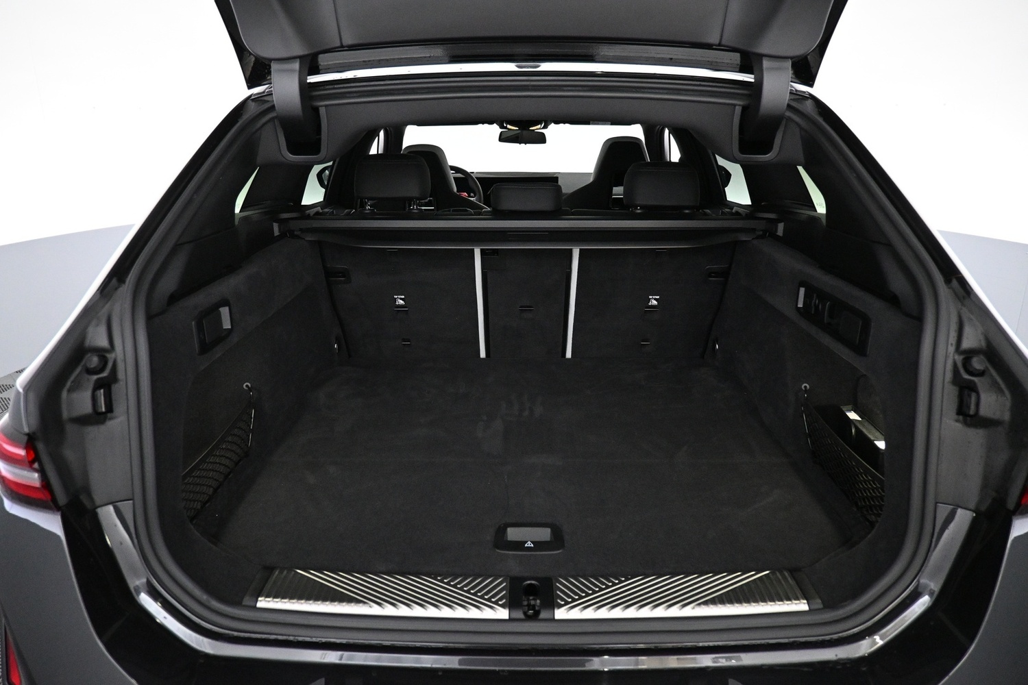 BMW M5 vaihtoauto