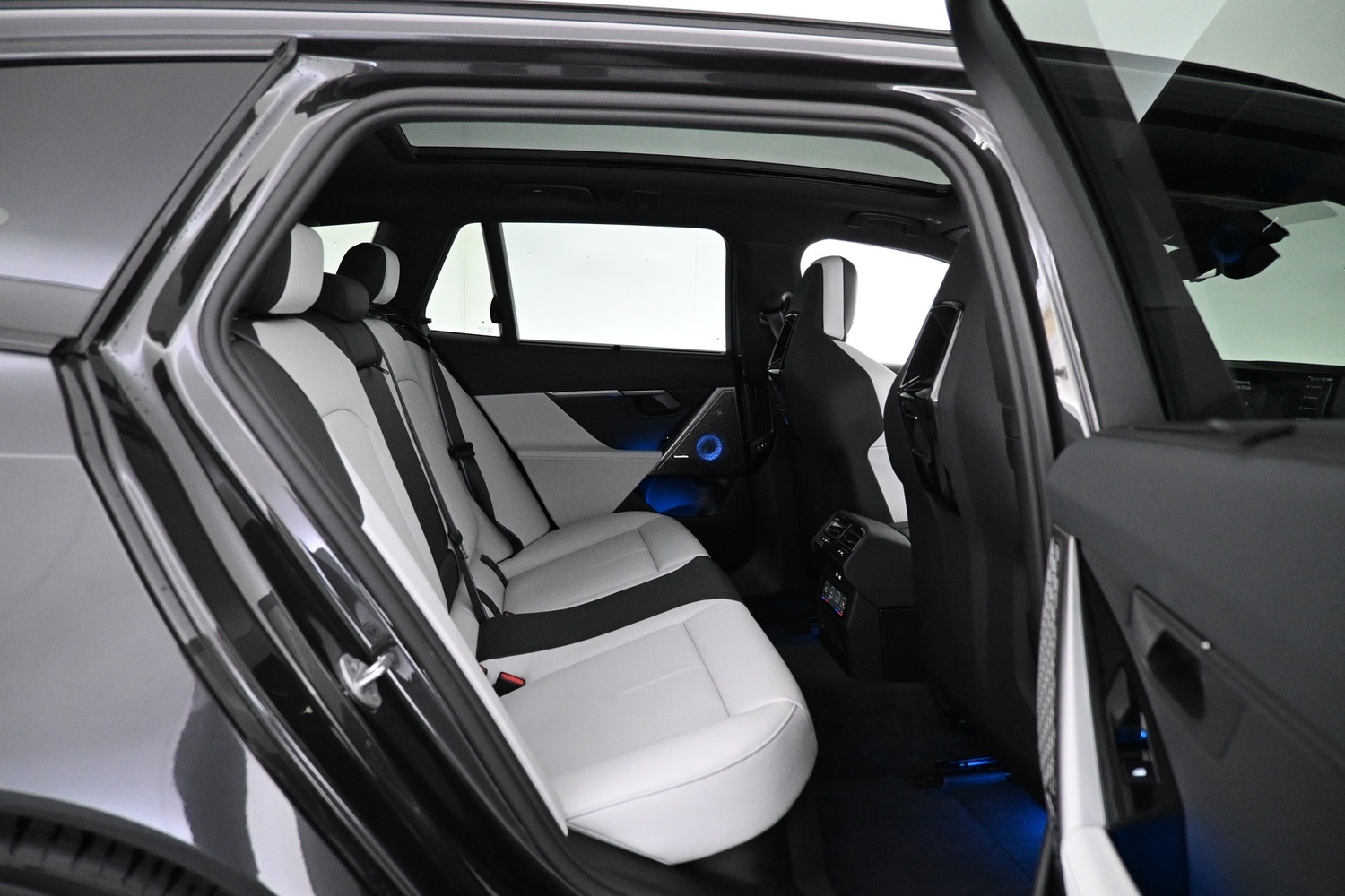 BMW M5 vaihtoauto