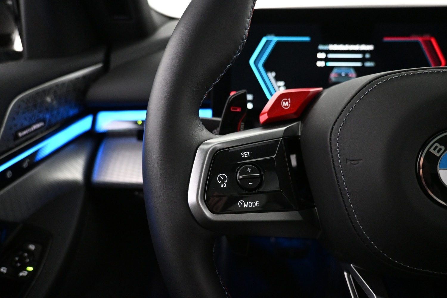 BMW M5 vaihtoauto