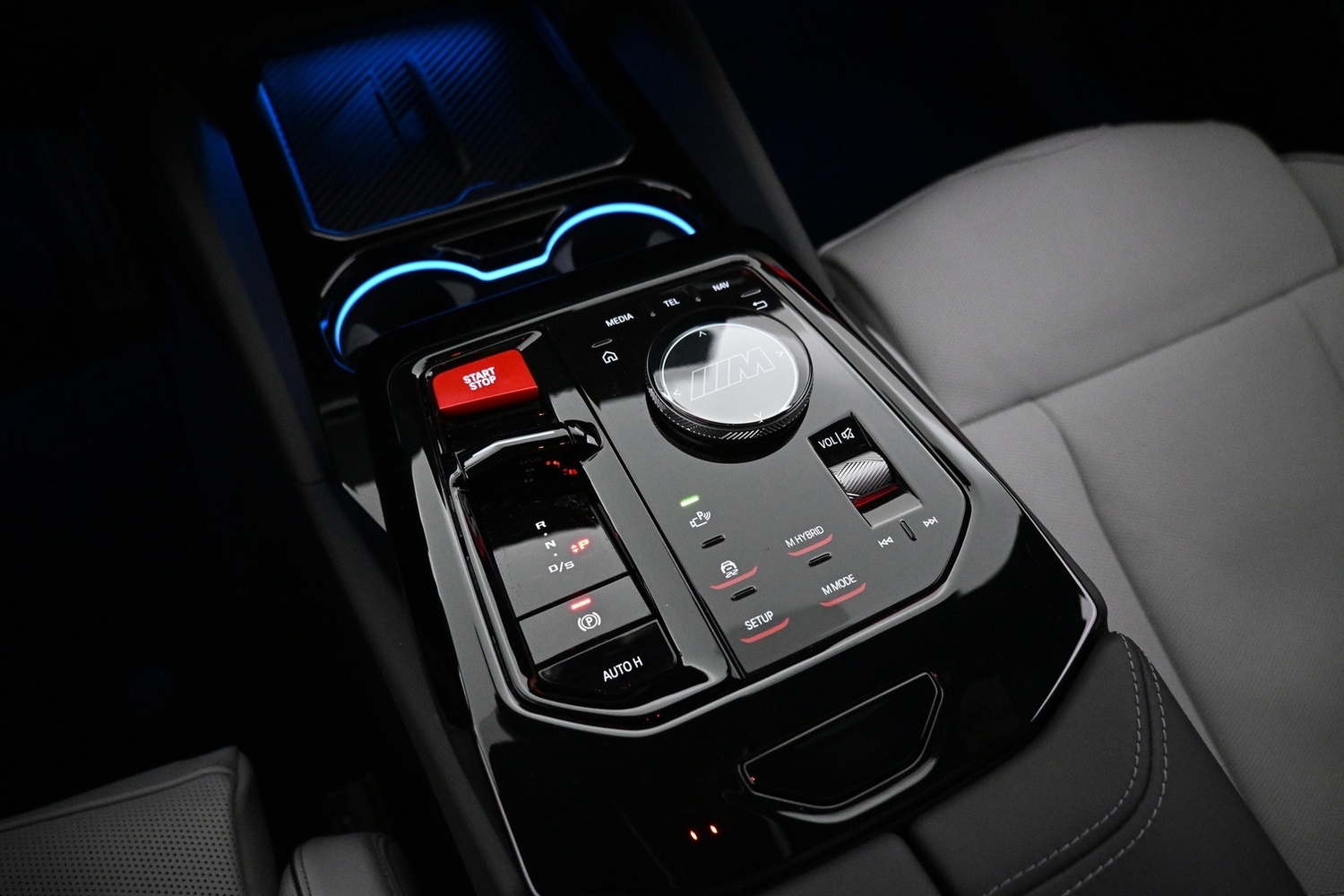 BMW M5 vaihtoauto