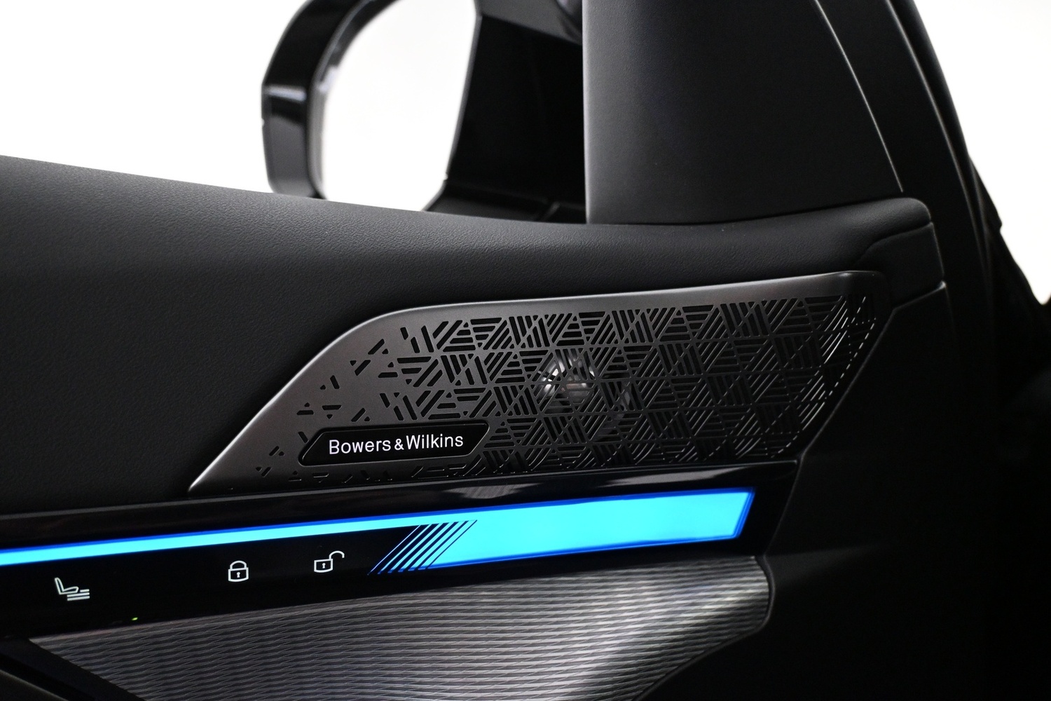 BMW M5 vaihtoauto
