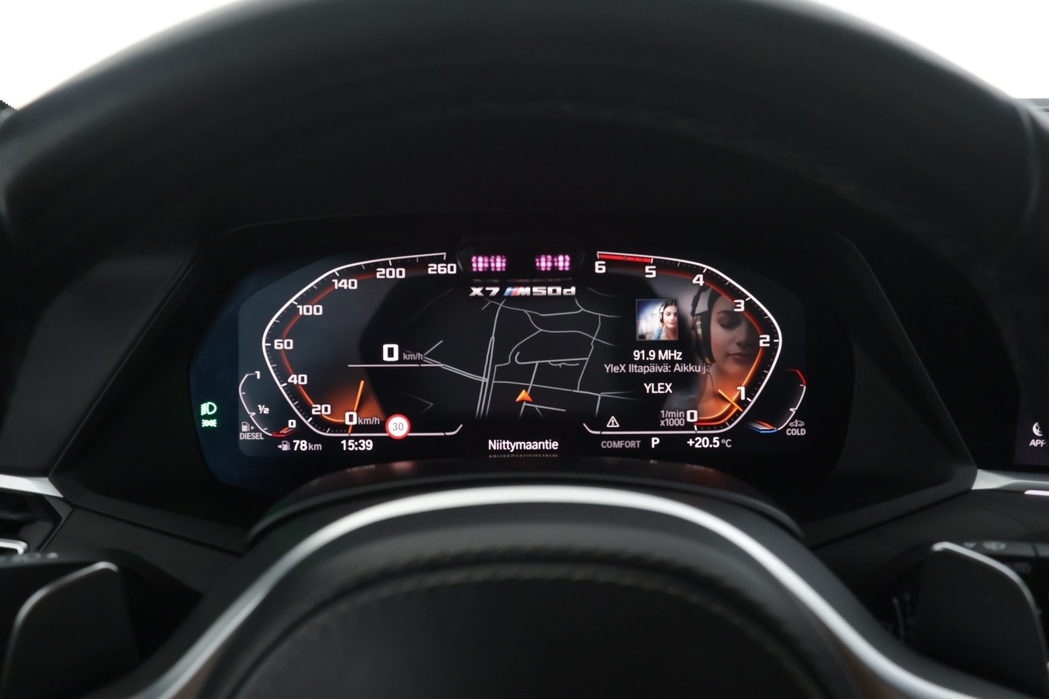 BMW X7 vaihtoauto