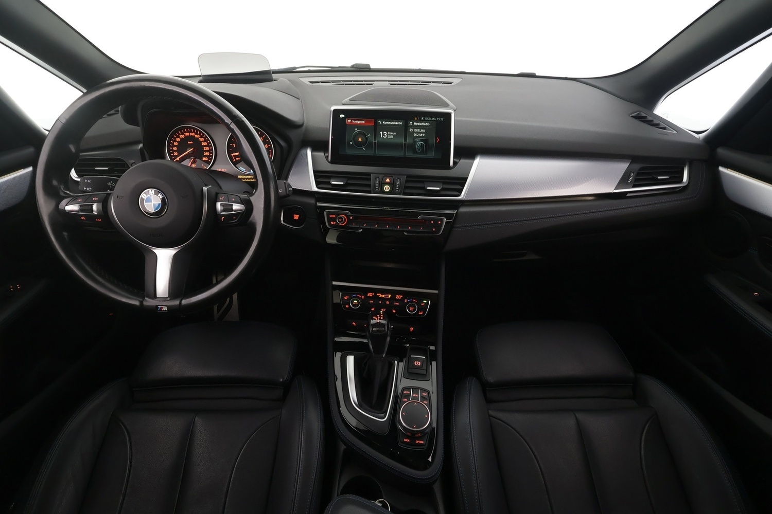 BMW 225 vaihtoauto