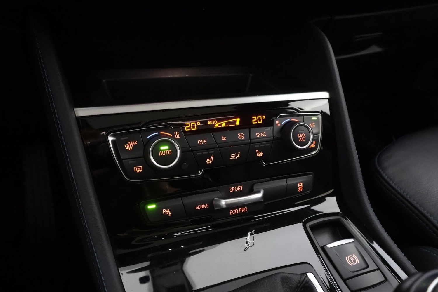 BMW 225 vaihtoauto