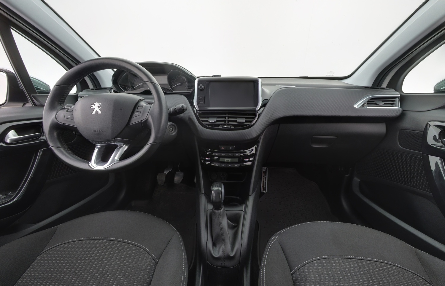 Peugeot 208 vaihtoauto
