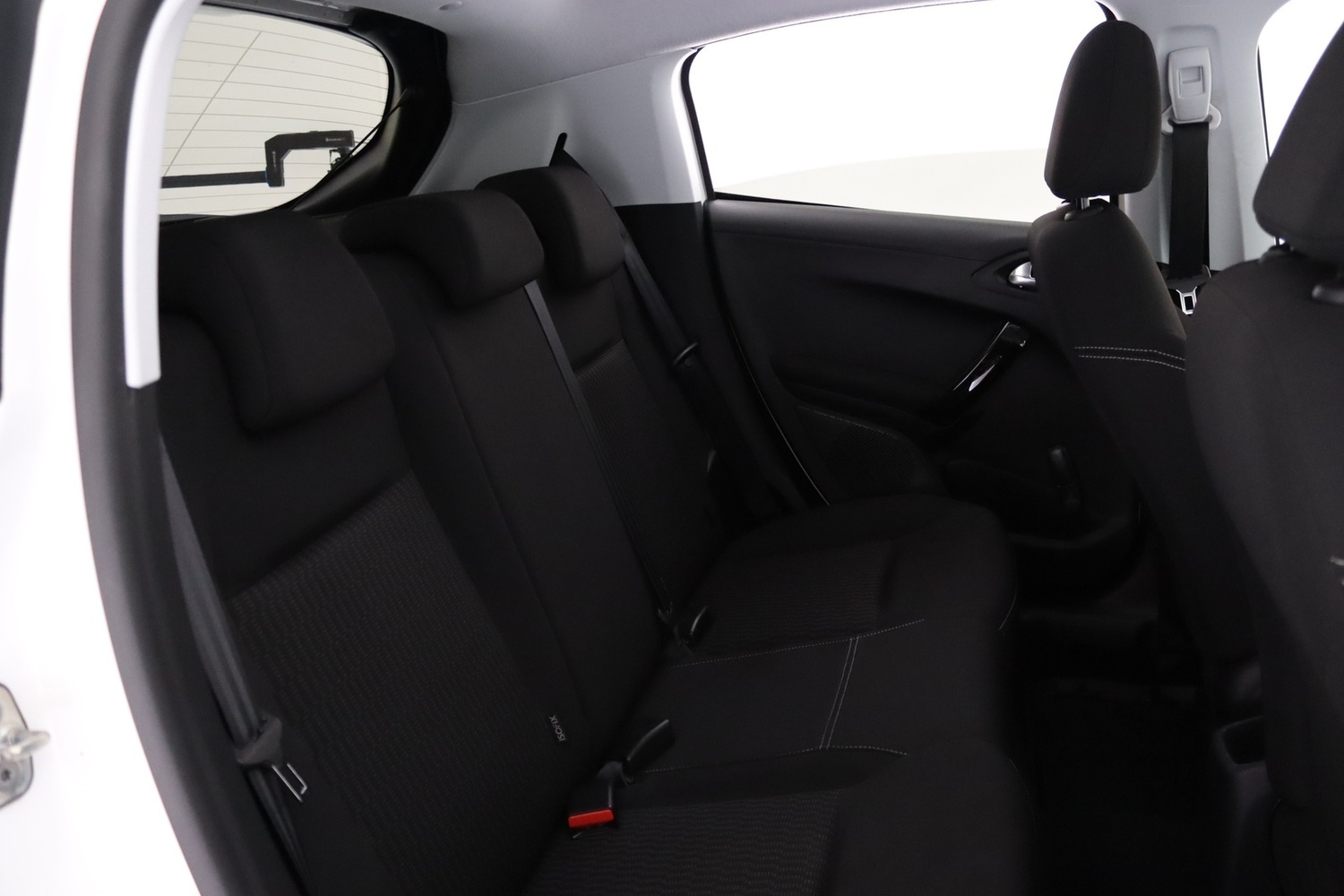 Peugeot 208 vaihtoauto