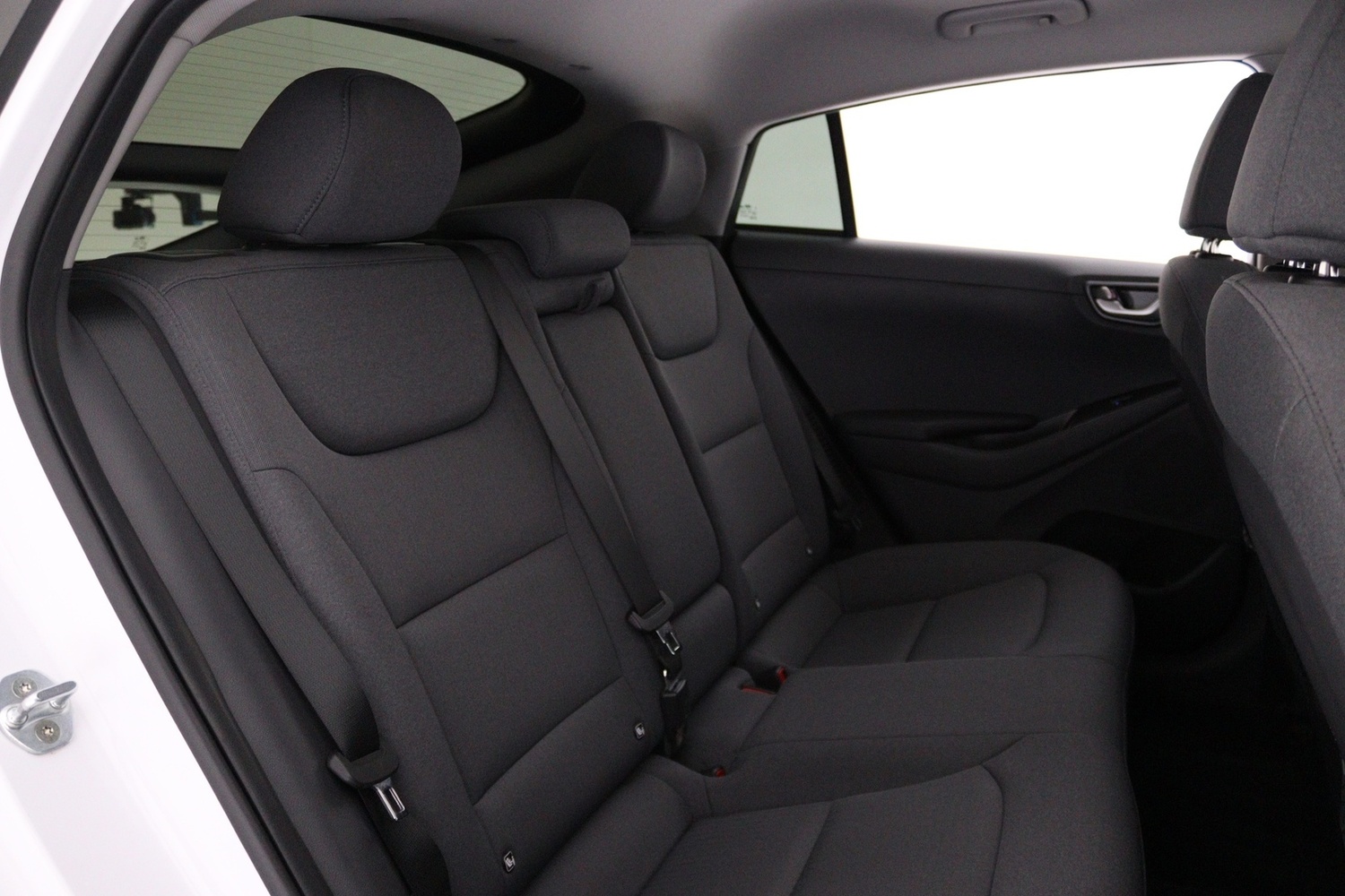 Hyundai IONIQ plug-in vaihtoauto