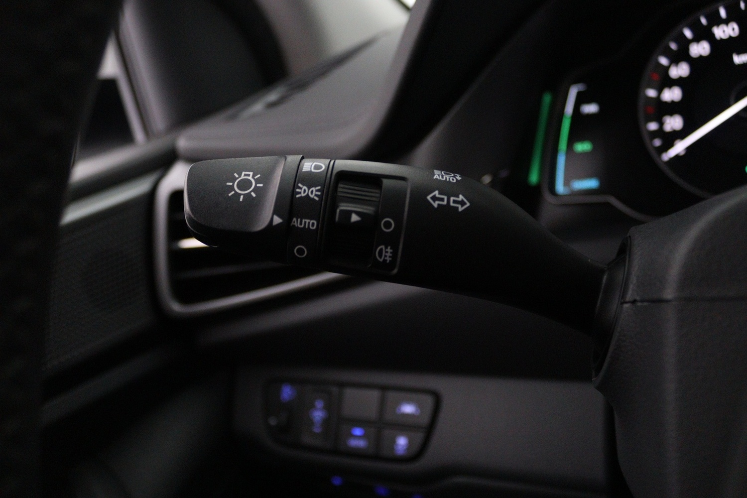 Hyundai IONIQ plug-in vaihtoauto