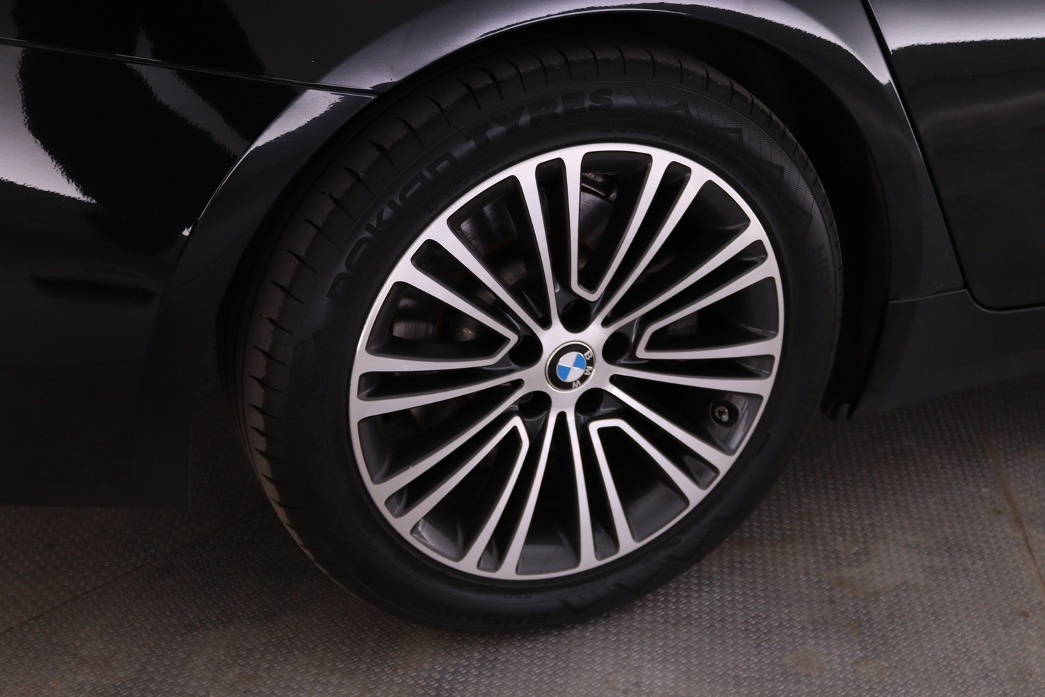 BMW 518 vaihtoauto