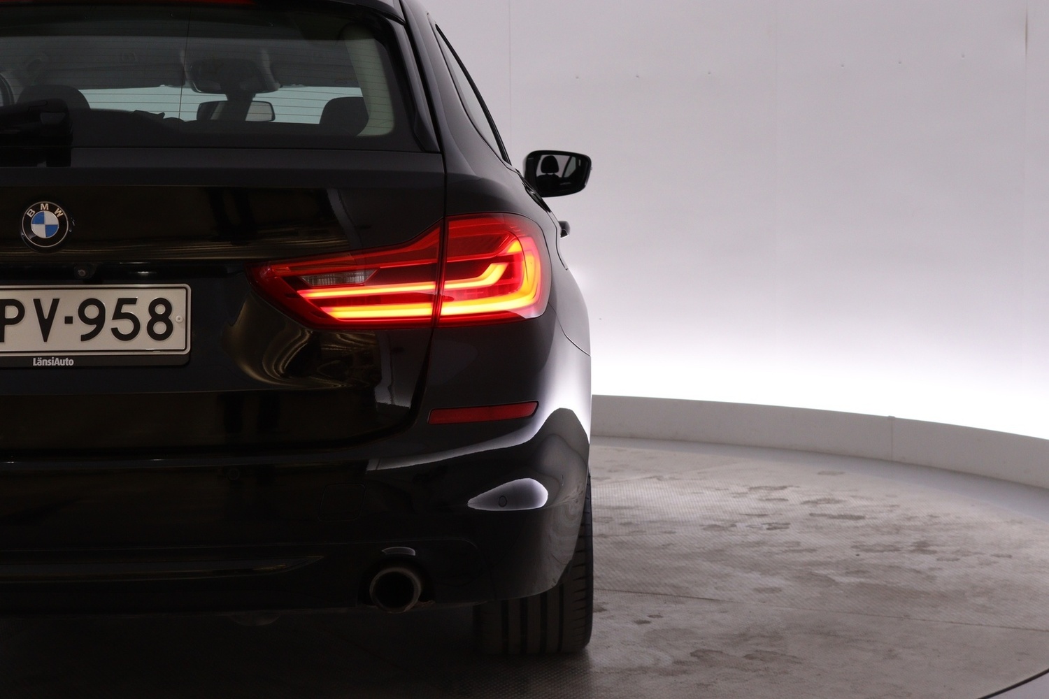 BMW 518 vaihtoauto
