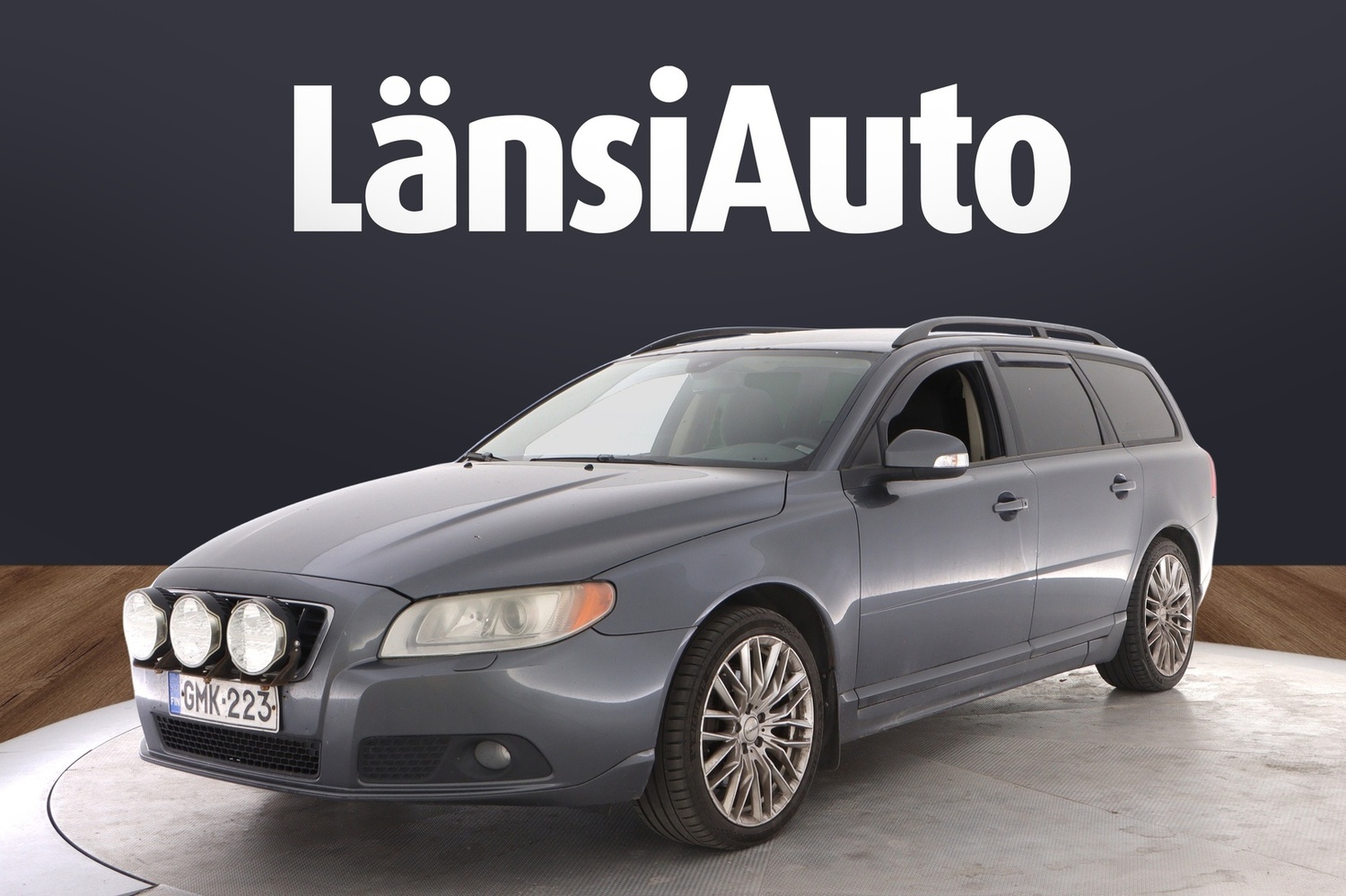 Volvo V70 vaihtoauto
