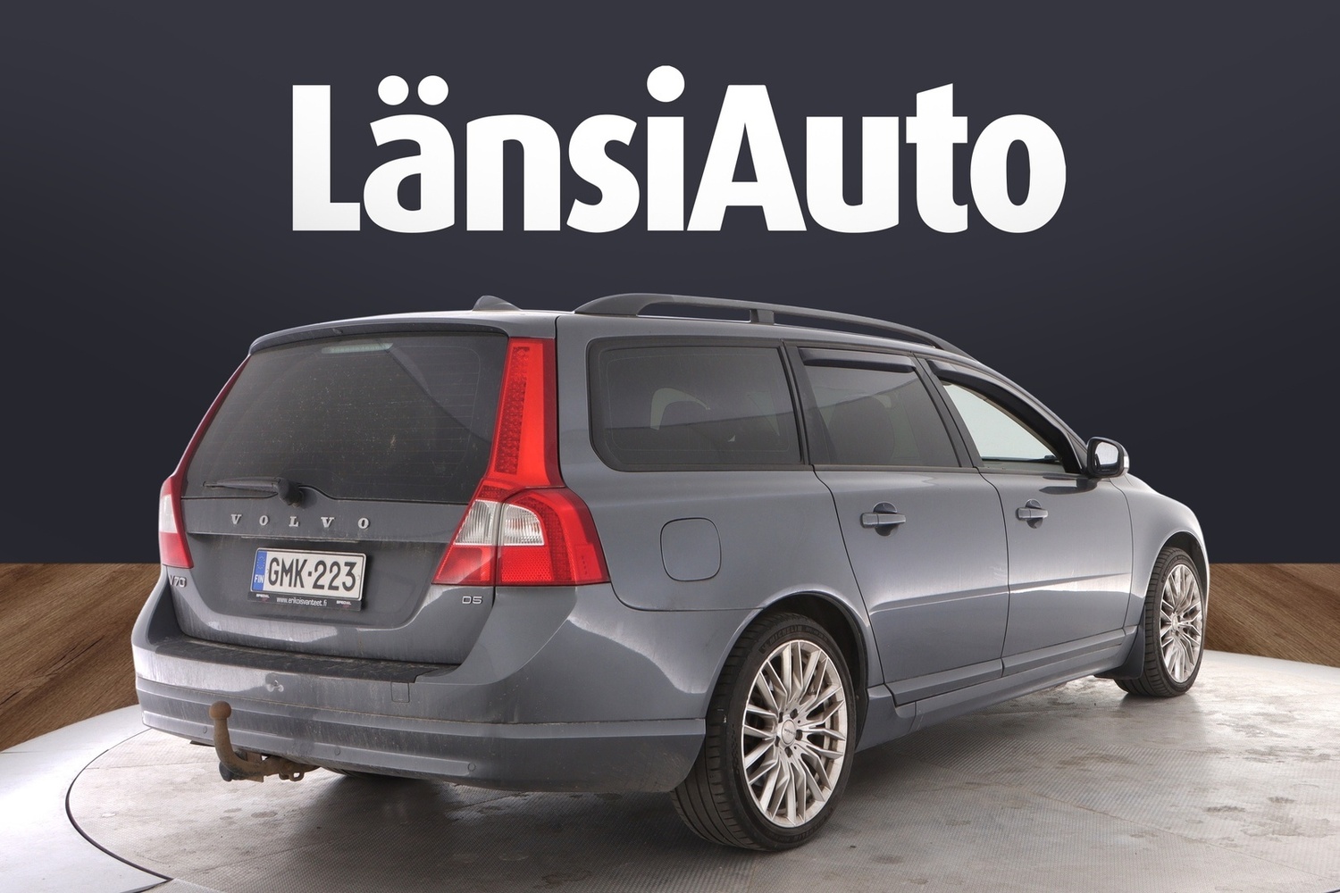 Volvo V70 vaihtoauto