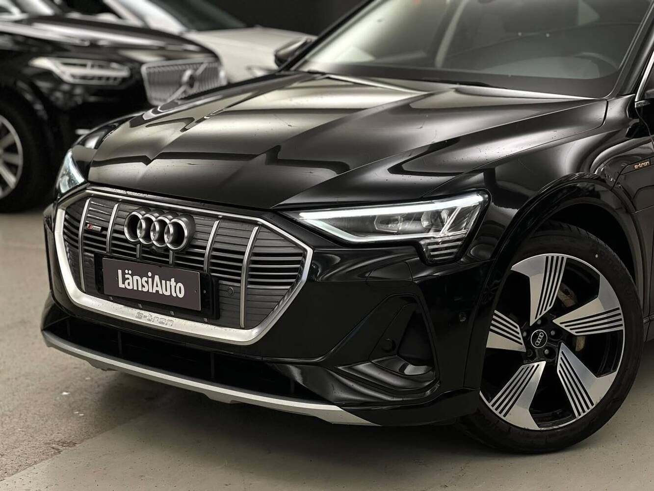 Audi e-tron vaihtoauto