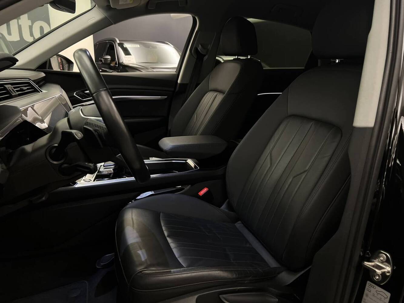 Audi e-tron vaihtoauto