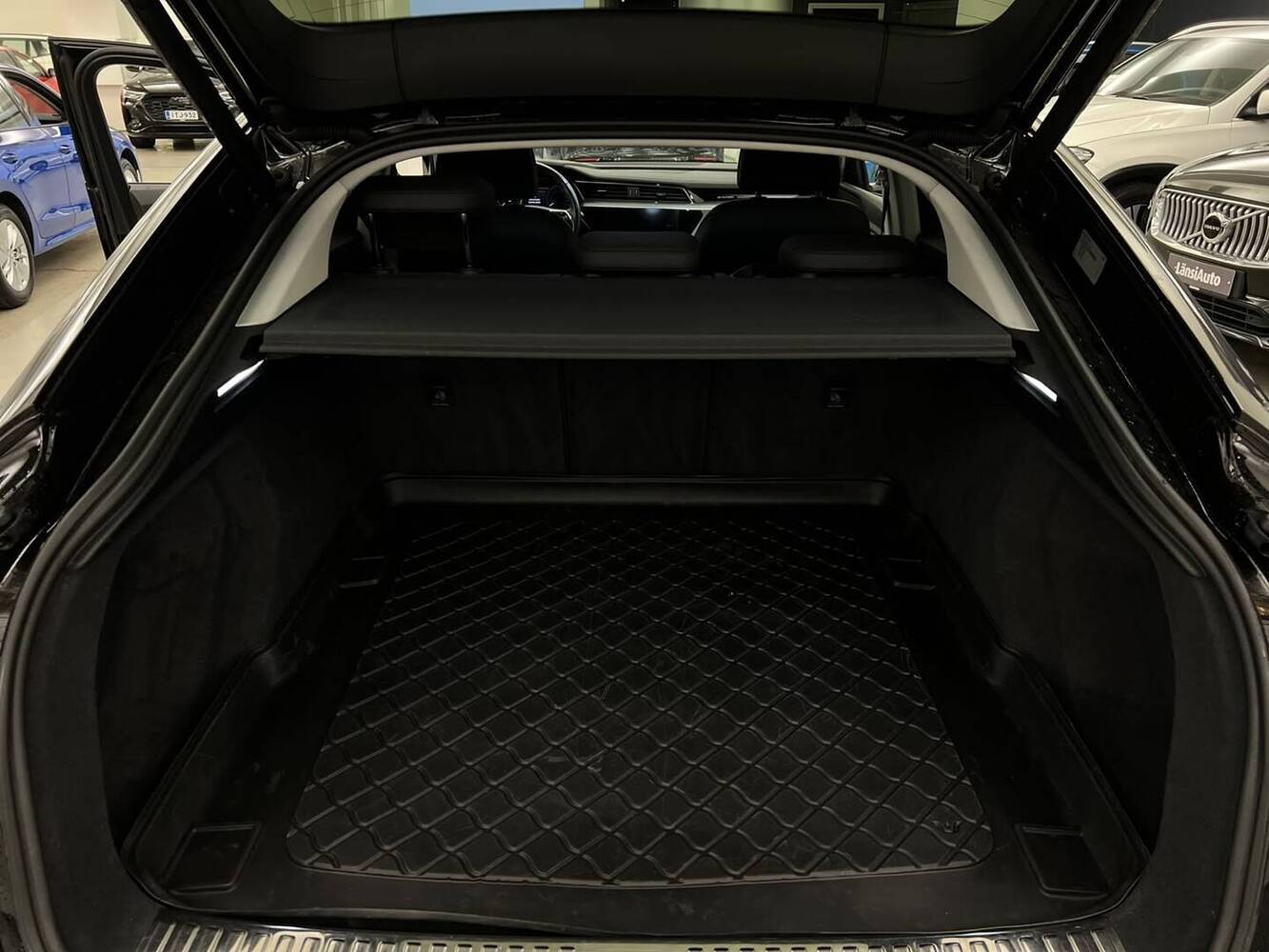 Audi e-tron vaihtoauto