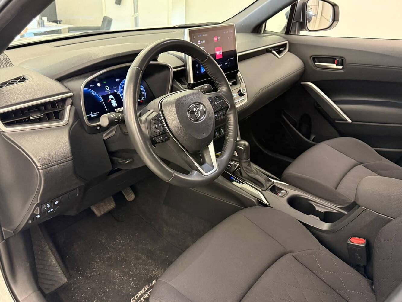 Toyota Corolla Cross vaihtoauto